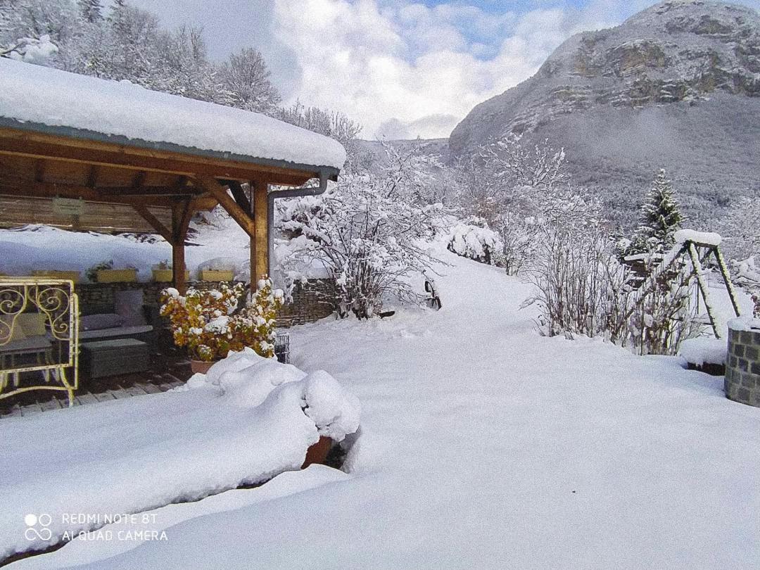 Studio Au Pied De La Montagne Et Vue Imprenable Saint-Alban  Eksteriør bilde